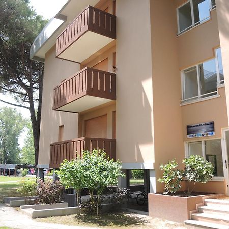 Condominio Corinzia 比比翁 外观 照片