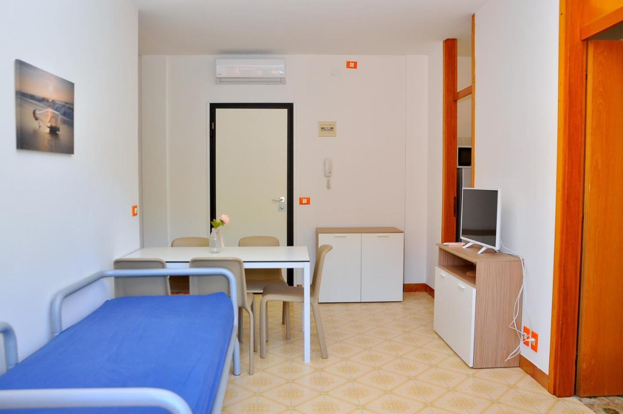 Condominio Corinzia 比比翁 外观 照片