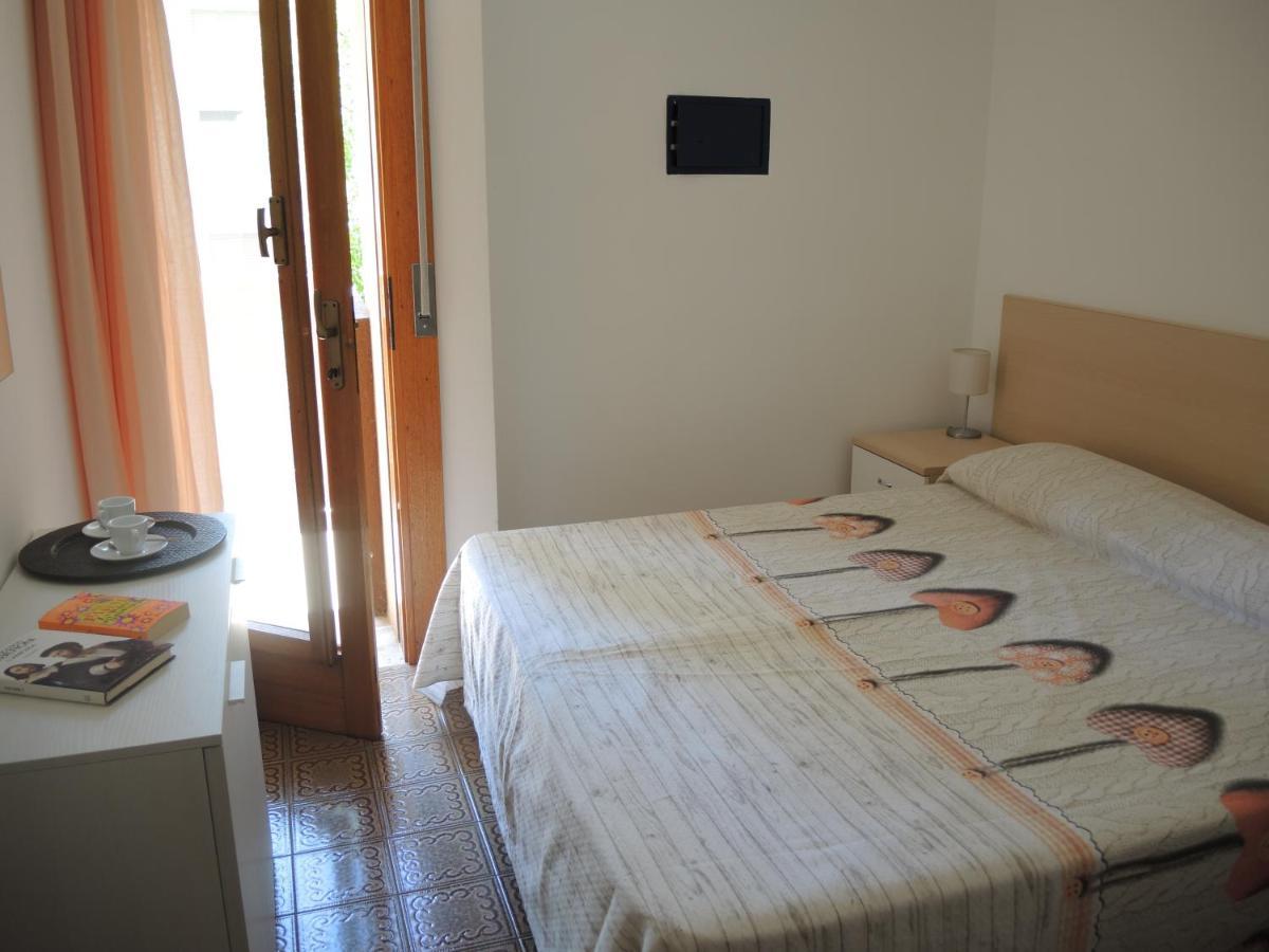 Condominio Corinzia 比比翁 外观 照片