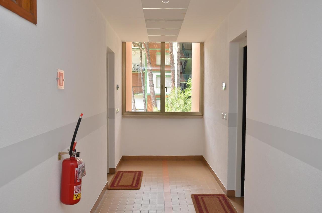 Condominio Corinzia 比比翁 外观 照片