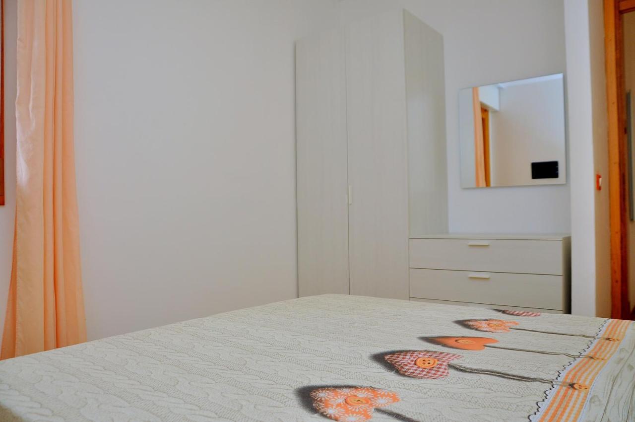 Condominio Corinzia 比比翁 外观 照片
