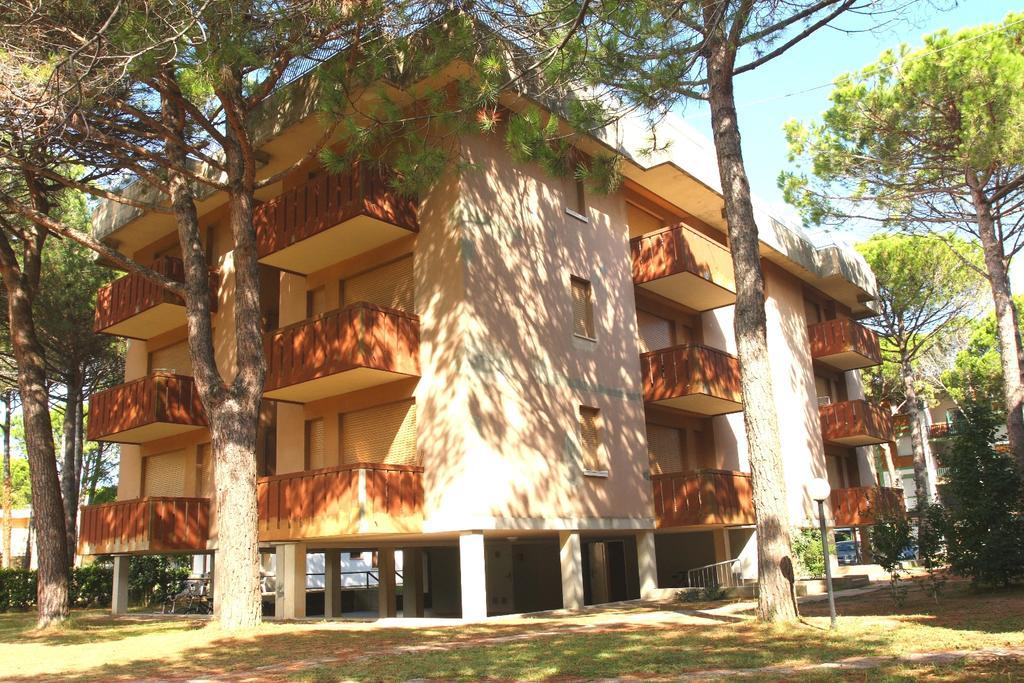 Condominio Corinzia 比比翁 外观 照片