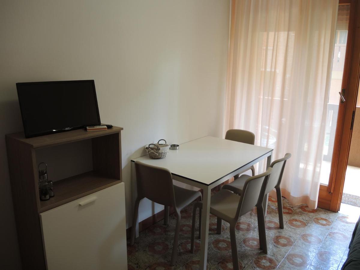 Condominio Corinzia 比比翁 外观 照片